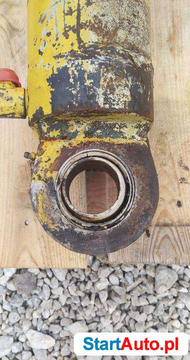 1005060-u35-silownik-hyd-1772-524932645