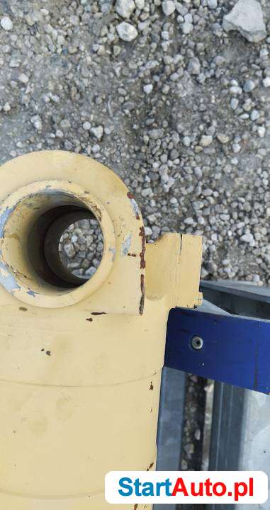 1065580-u120150-silownik-hyd-1747-akcesoria-kielce-sprzedam-525064965