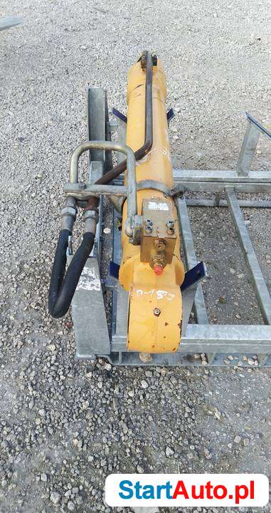 1571009085-u110-silownik-hyd-1761-kielce-sprzedam-525066579