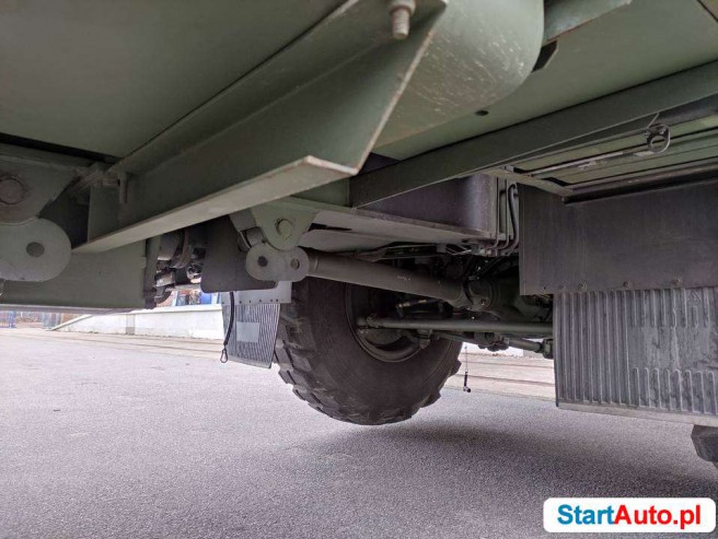 dzwig-liebherr-stan-zary-541507561