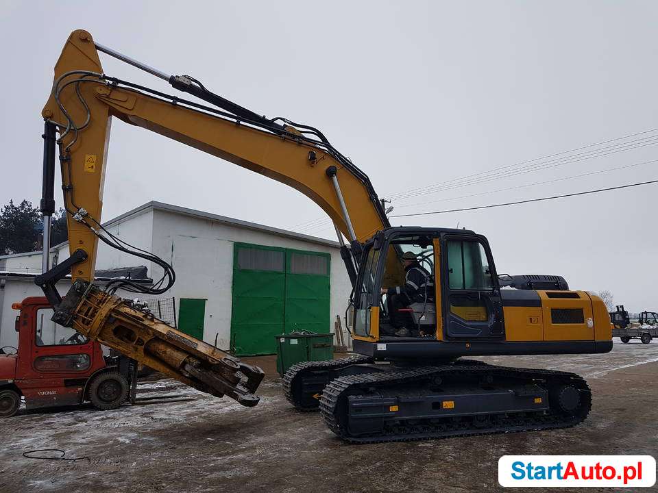 koparka-gasienicowa-xcmg-xe250c-sprzedajemy-kabina-kompina-513063583