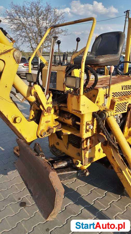 koparka-lancuchowa-vermeer-v3550a-plug-ramie-528367626