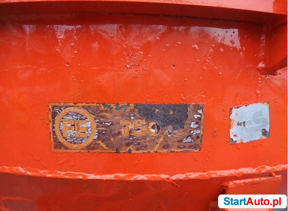 kubel-pojemnik-zbiornik-do-betonu-750l-dzwig-rok-produkcji-2013-poznan-506604450