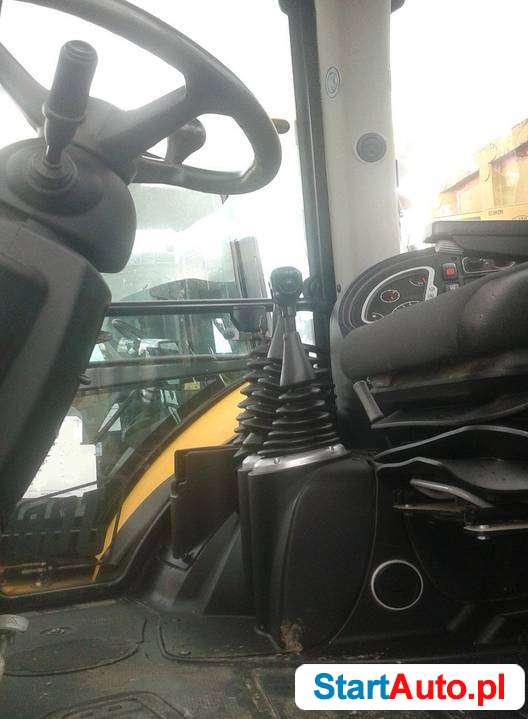 ladowarko-koparka-jcb-4cx-na-rownych-kolach-warszawa-531765435