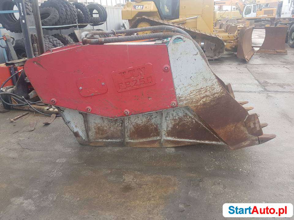 lyzka-kruszaca-vtn-fb-250-bilcza-514822401