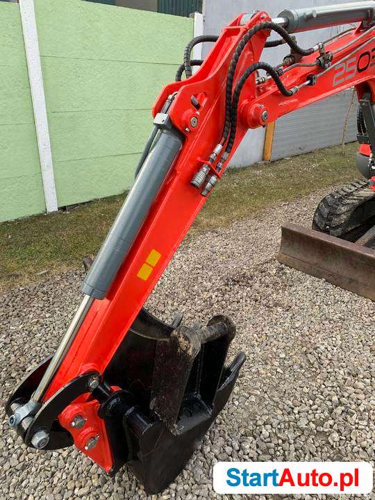 minikoparka-gasienicowa-wacker-neuson-2503-2007-rok-produkcji-2007-maszyny-budowlane-bieliny-540843337