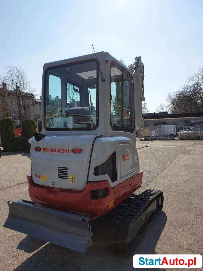minikoparka-takeuchi-tb-225-nowa-kubota-cat-czestochowa-537794813