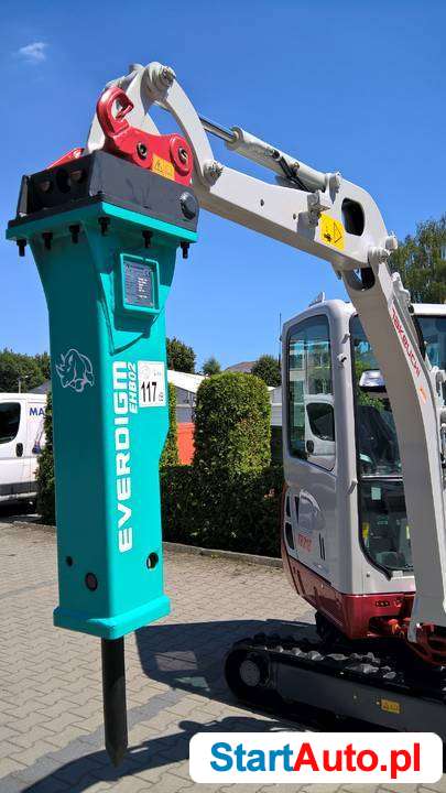 minikoparka-takeuchi-tb216v2-z-mlotem-522587249