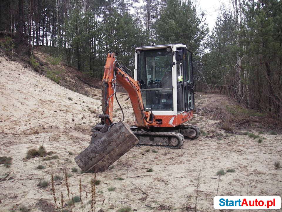 minikoparka-terex-schaeff-2007r-hr16-kubota-koparki-539396097