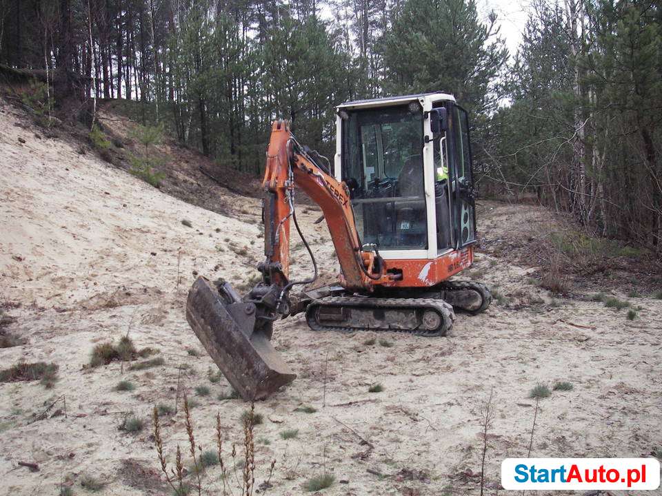 minikoparka-terex-schaeff-2007r-hr16-kubota-motoryzacja-brok-539396096