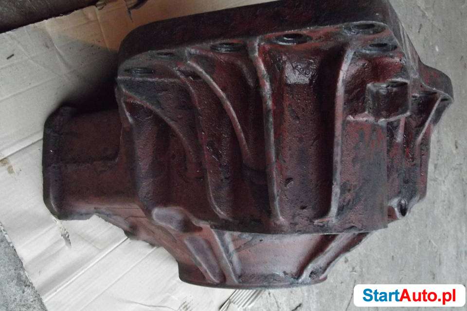 obudowa-zwolnicy-lewa-dt-75-oryginal-pelny-vat-lubelskie-parczew-363325992