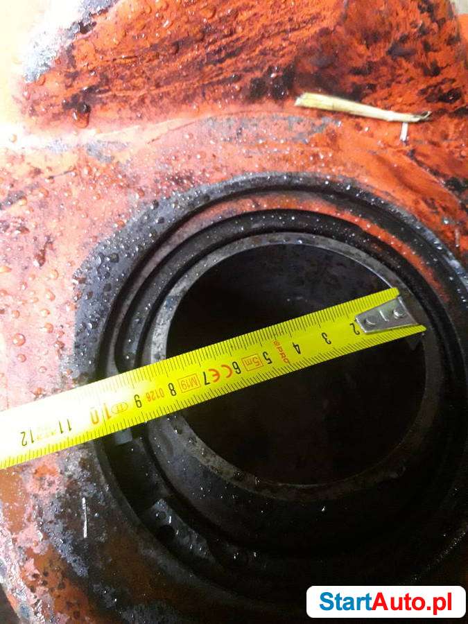 ok-silownik-hydrauliczny-duzy-nie-pozostale-byton-539121255