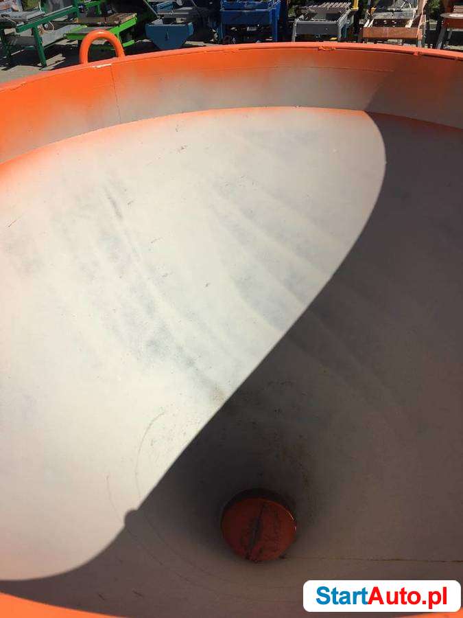 profesjonalny-pojemnik-dzwigowy-do-betonu-slesin-527687993