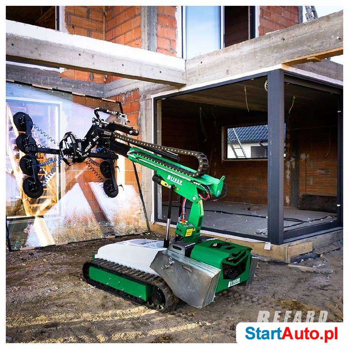 robot-prozniowy-manipulator-do-szkla-na-527978098-1