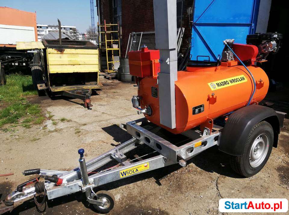 se350z-madro-skrapiarka-wroclaw-536682079