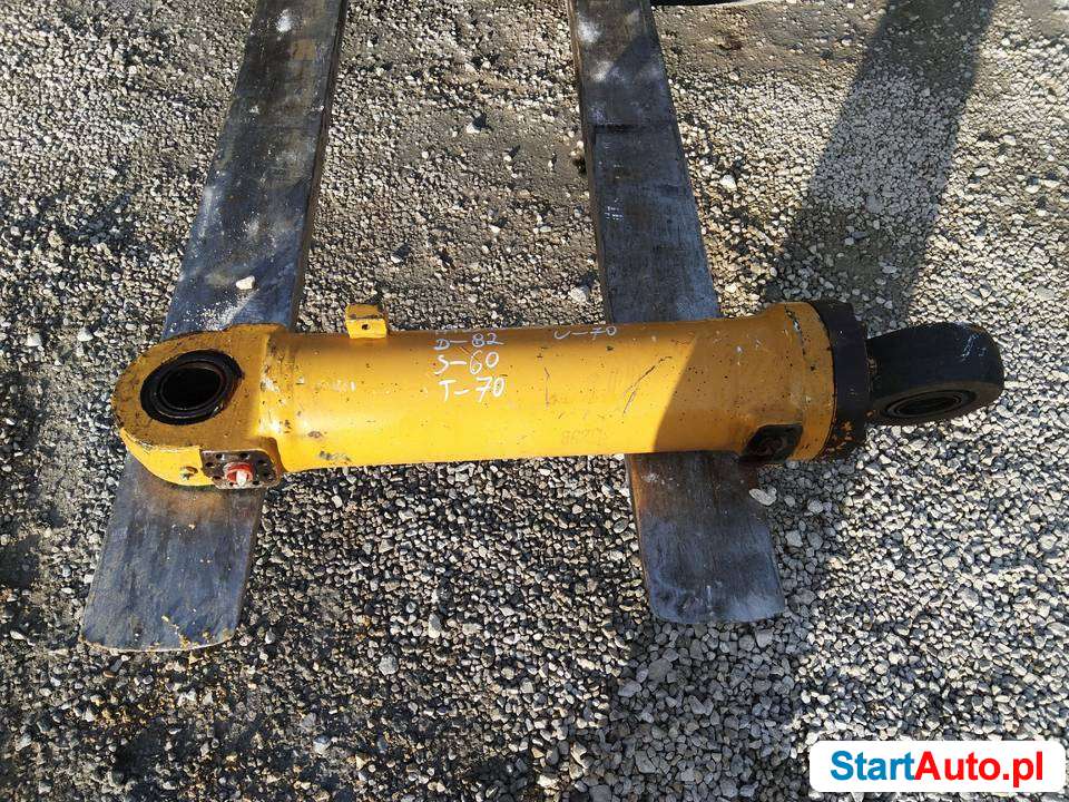 silownik-liebherr-a-r-906-914-916-900-904-d82-524569365-1