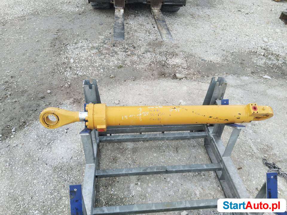 silownik-liebherr-a-r-906-d130-s60-t60hyd1686-rok-produkcji-2000-kielce-524577475-1