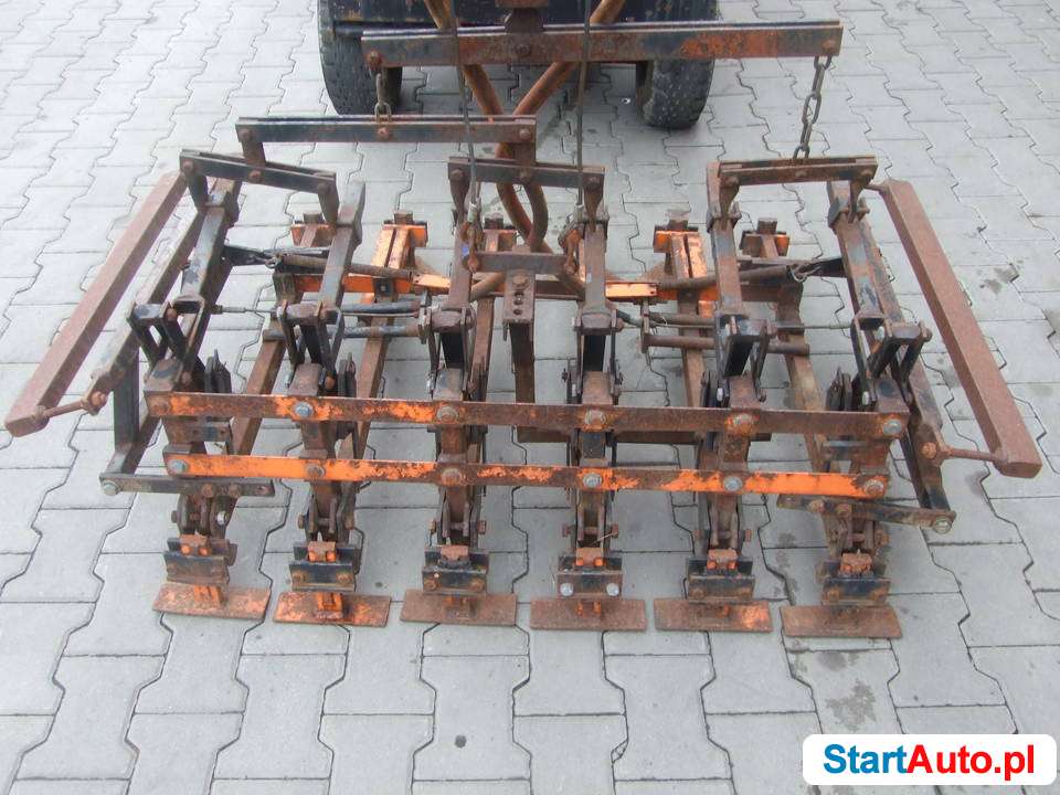 ukladarka-do-kostki-brukowej-bogacica-498887921