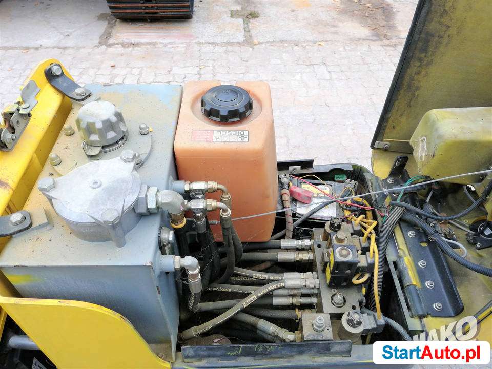 walec-dwubebnowy-wacker-neuson-rt-82-sc2-maszyny-budowlane-ostrowiec-swietokrzyski-536429033