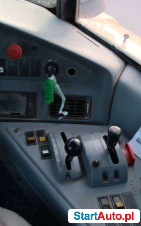 wozidlo-6×6-volvo-a25d-vat0-ce-warszawa-534752256
