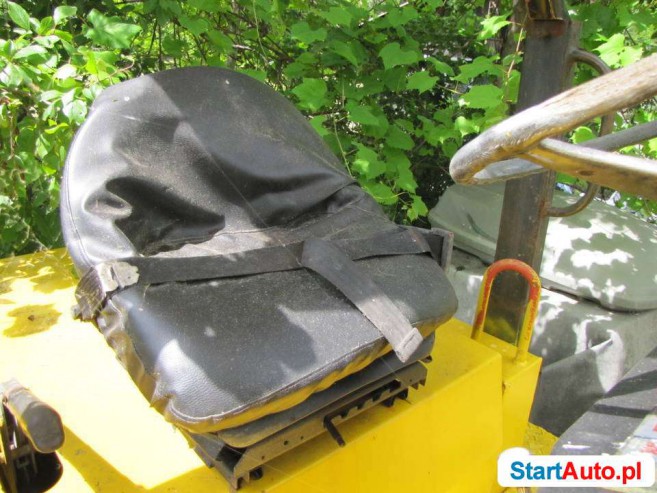 wozidlo-budowlane-thwaites-sprowadzone-ze-rokietnica-531293709
