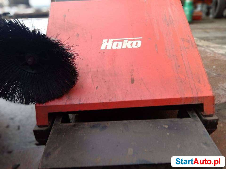 zamiatarka-hako-hamster-800-e-rok-produkcji-2000-sprzedam-538680074