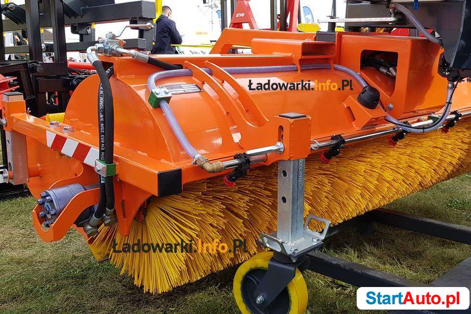 zamiatarka-hydrauliczna-z-zraszaczem-akcesoria-wroclaw-523734949
