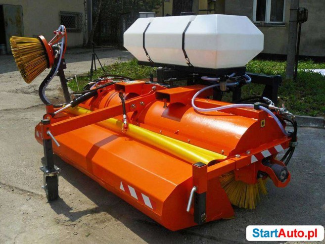 zamiatarka-komunalna-zml-120-pozostale-sprzedam-475570468-1