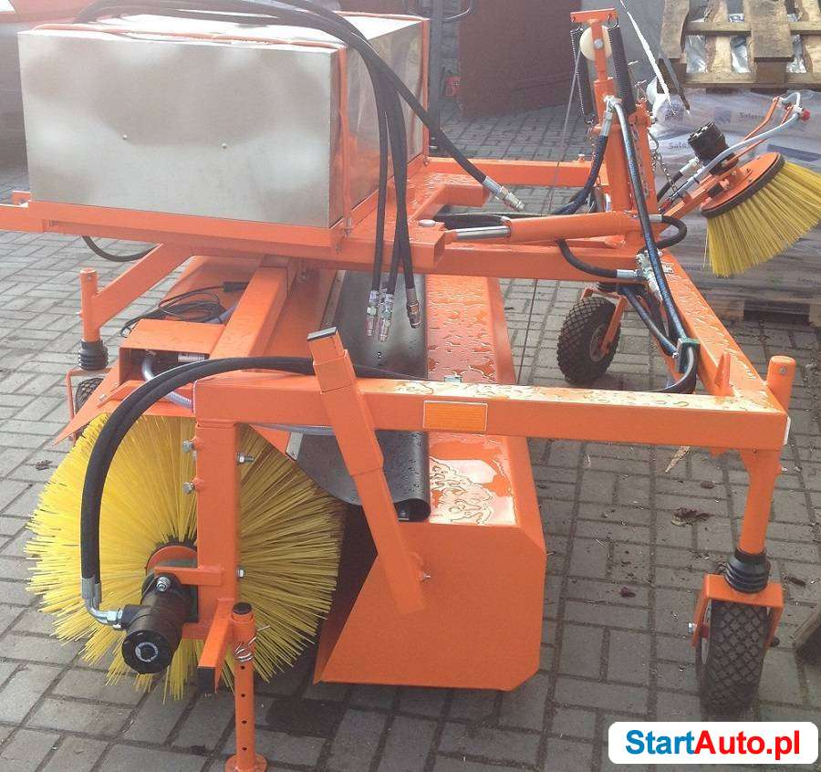 zamiatarki-zraszanie-wodne-szczotka-boczna-nieuszkodzony-maszyny-budowlane-malopolskie-myslenice-283795627